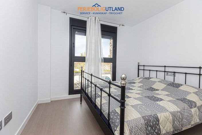 Image No.19-2 Bed Apartment for sale