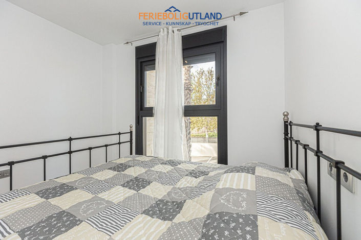 Image No.20-2 Bed Apartment for sale