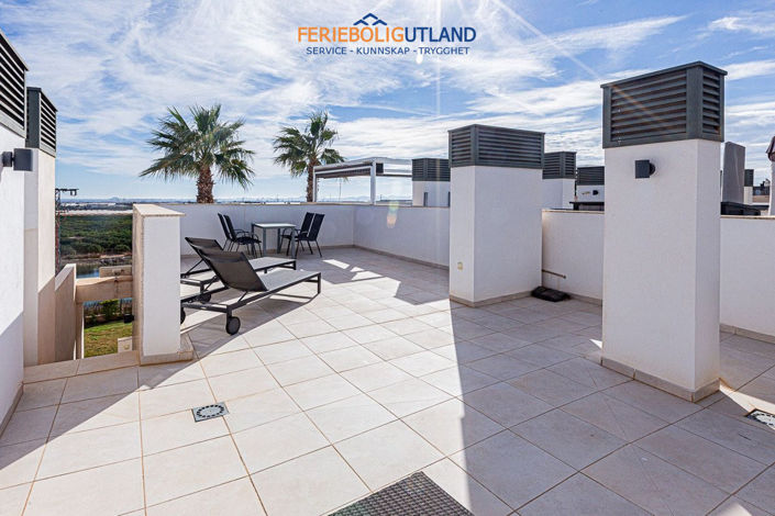 Image No.24-2 Bed Apartment for sale