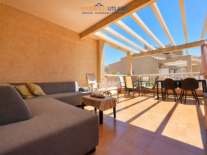 Image No.24-4 Bed Townhouse for sale