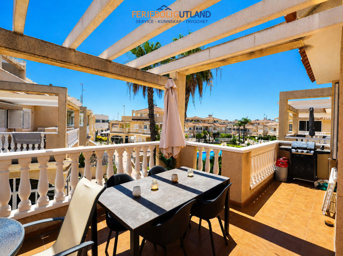 Image No.28-4 Bed Townhouse for sale