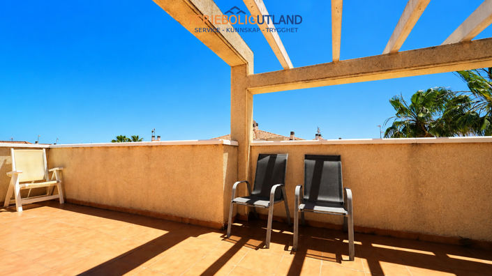 Image No.39-4 Bed Townhouse for sale