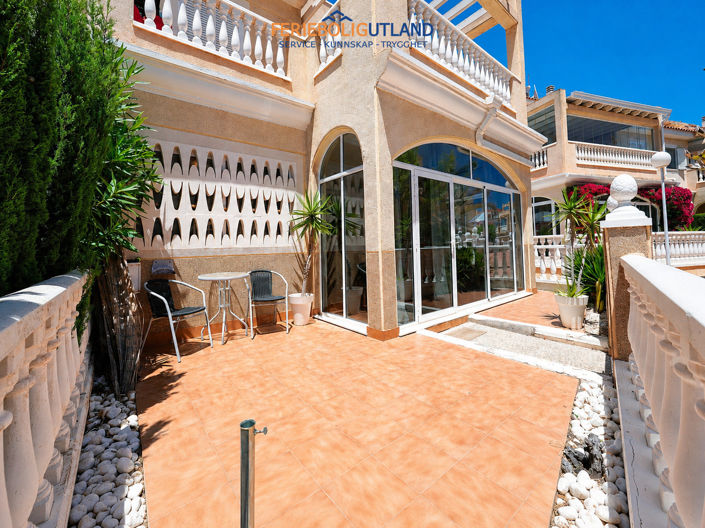 Image No.5-4 Bed Townhouse for sale
