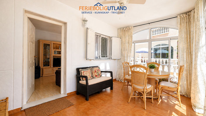 Image No.6-4 Bed Townhouse for sale