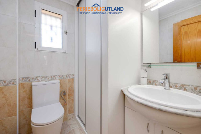 Image No.11-3 Bed Townhouse for sale