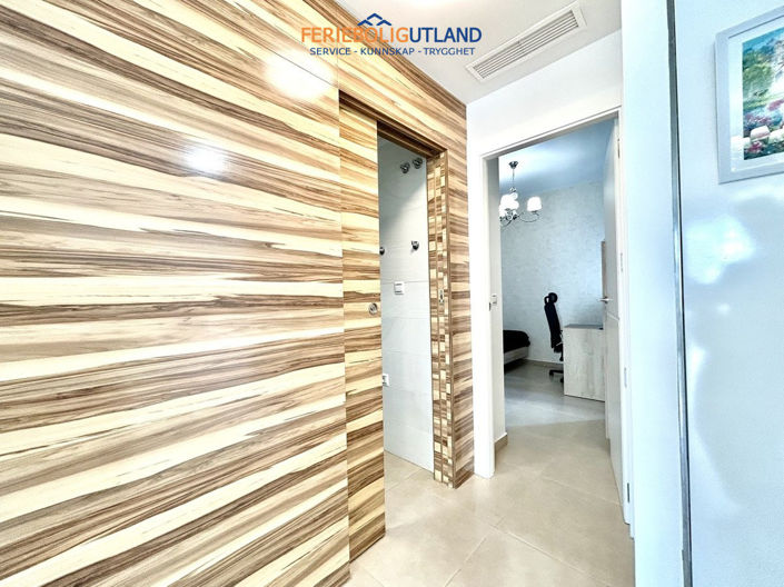 Image No.14-3 Bed Townhouse for sale