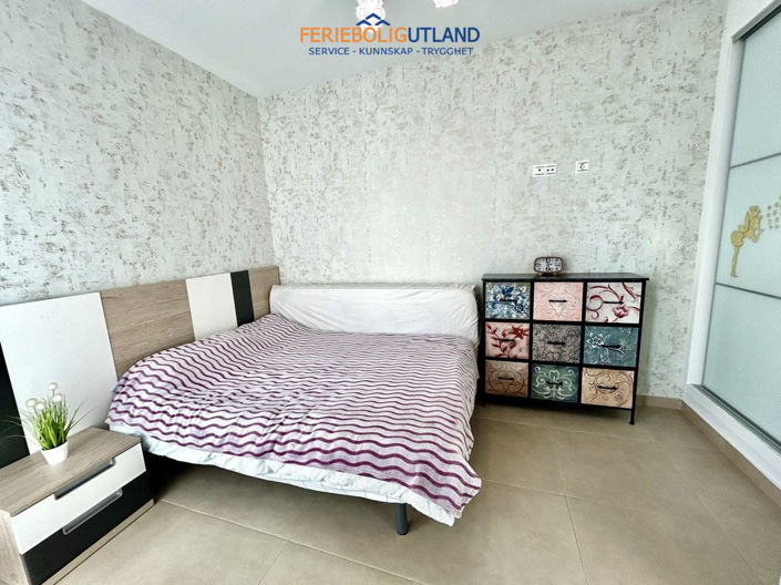 Image No.27-3 Bed Townhouse for sale