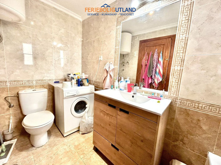 Image No.13-2 Bed Apartment for sale