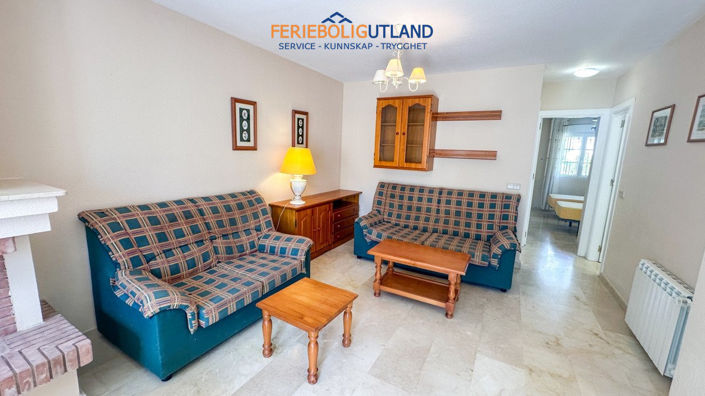 Image No.8-2 Bed Townhouse for sale