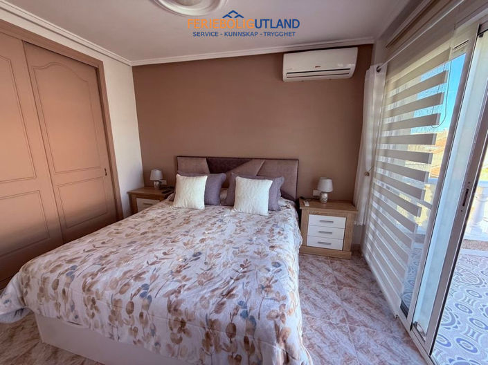 Image No.18-3 Bed Villa for sale