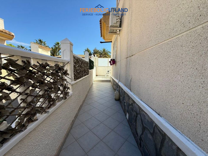 Image No.21-3 Bed Villa for sale