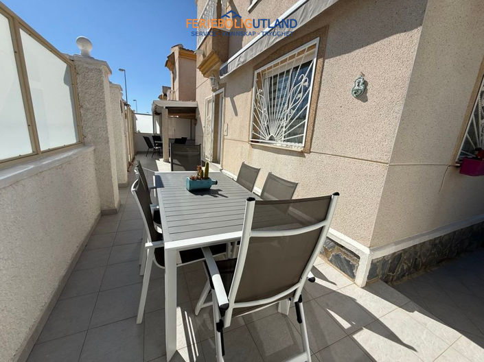 Image No.23-3 Bed Villa for sale