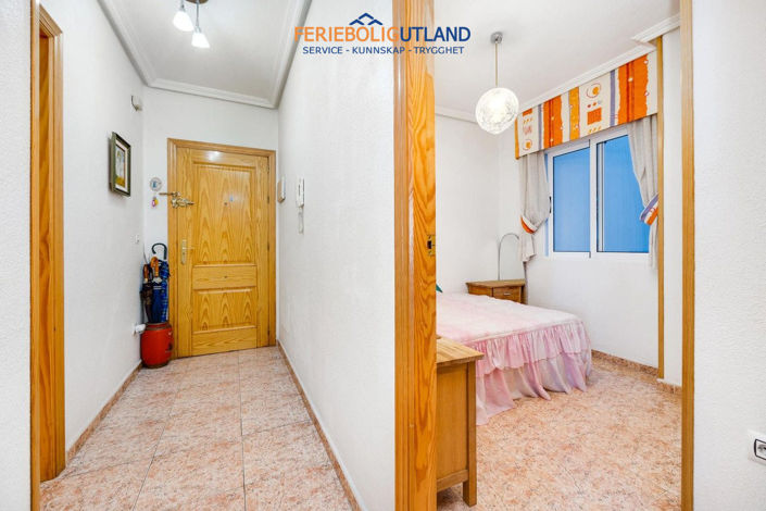 Image No.13-3 Bed Apartment for sale