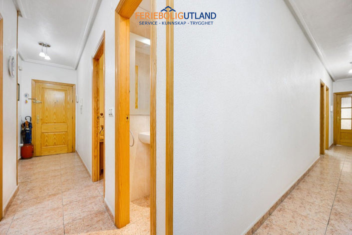 Image No.20-3 Bed Apartment for sale