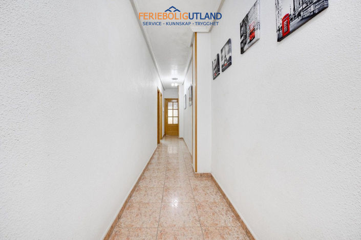 Image No.21-3 Bed Apartment for sale