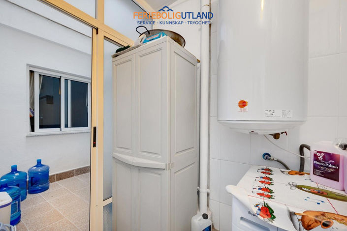 Image No.28-3 Bed Apartment for sale