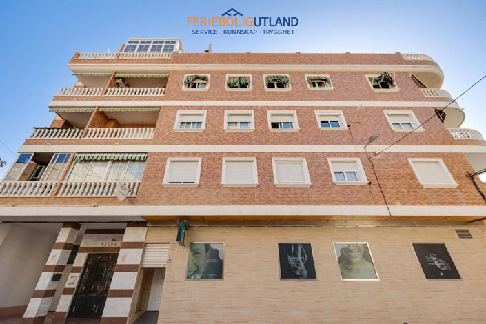 Image No.41-3 Bed Apartment for sale