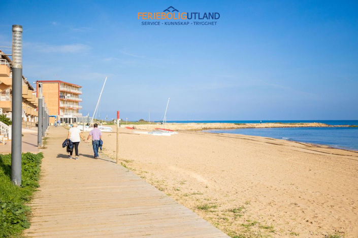 Image No.22-3 Bed Apartment for sale