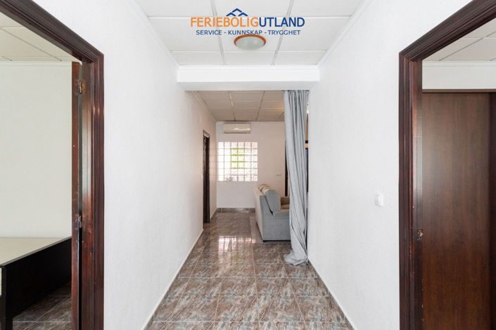 Image No.11-4 Bed Townhouse for sale