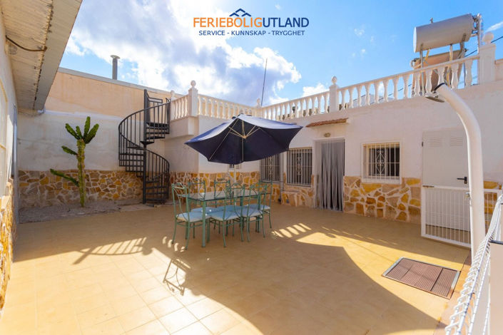 Image No.3-4 Bed Townhouse for sale