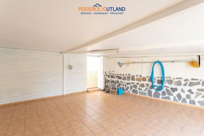 Image No.35-4 Bed Townhouse for sale