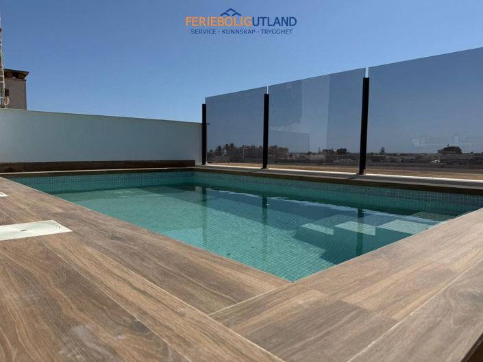 Image No.20-2 Bed Bungalow for sale