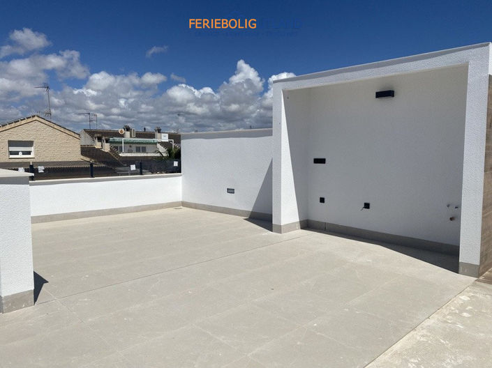 Image No.9-2 Bed Bungalow for sale