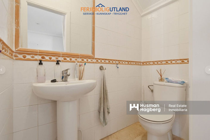 Image No.11-2 Bed Townhouse for sale