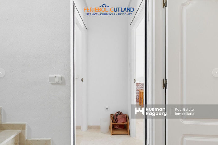 Image No.20-2 Bed Townhouse for sale