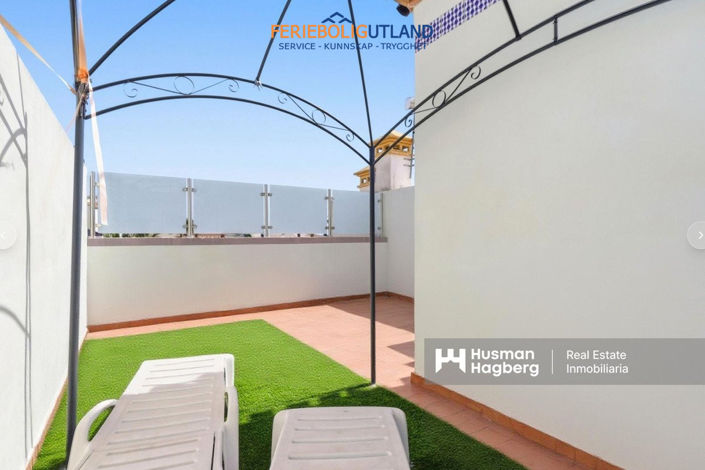 Image No.30-2 Bed Townhouse for sale