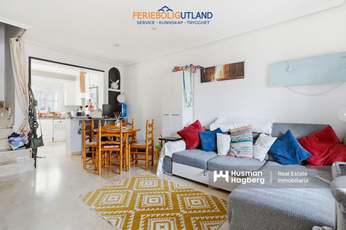 Image No.9-2 Bed Townhouse for sale