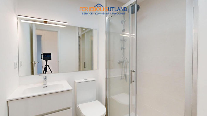 Image No.20-2 Bed Apartment for sale