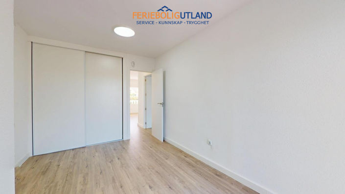 Image No.33-2 Bed Apartment for sale