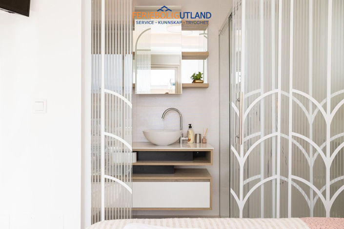 Image No.32-4 Bed Villa for sale