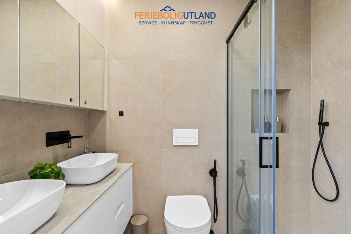 Image No.15-2 Bed Apartment for sale