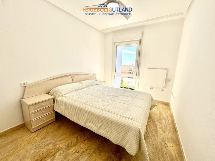 Image No.15-3 Bed Townhouse for sale