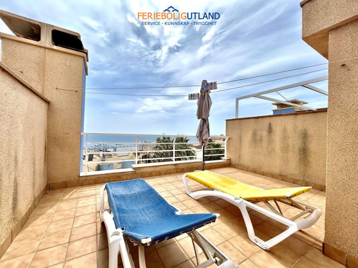 Image No.27-3 Bed Townhouse for sale