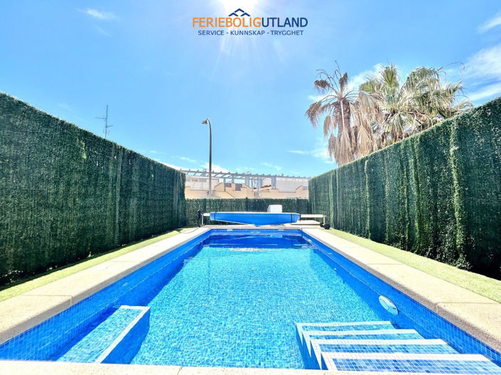 Image No.3-3 Bed Townhouse for sale