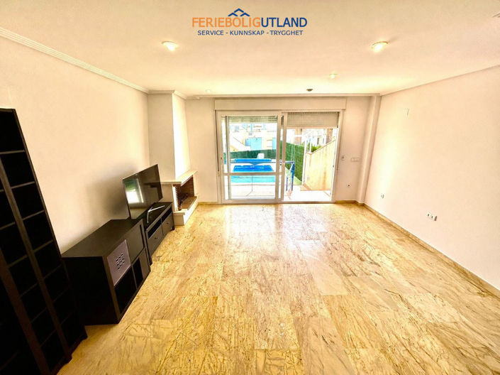 Image No.4-3 Bed Townhouse for sale