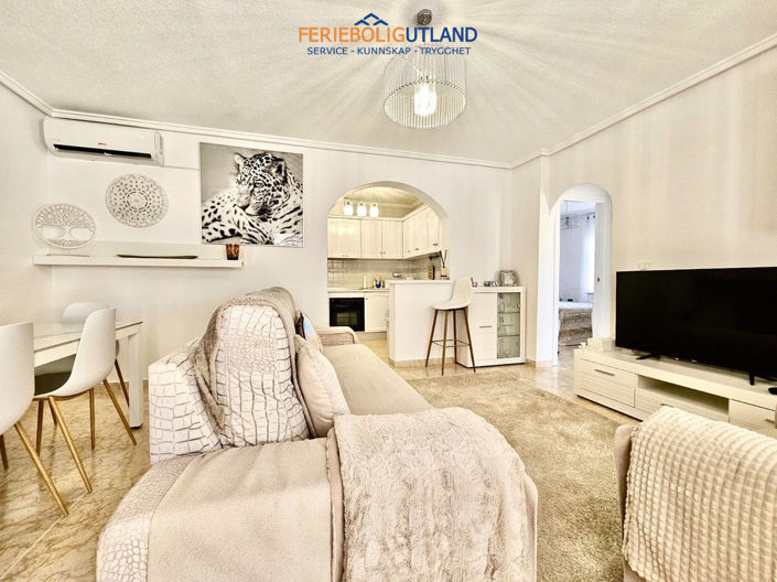 Image No.6-2 Bed Townhouse for sale