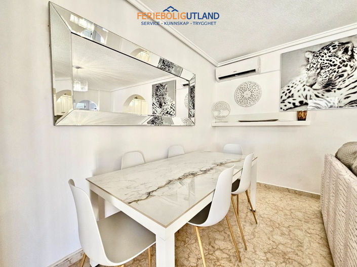 Image No.8-2 Bed Townhouse for sale