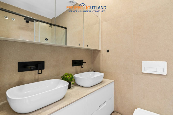 Image No.35-2 Bed Apartment for sale