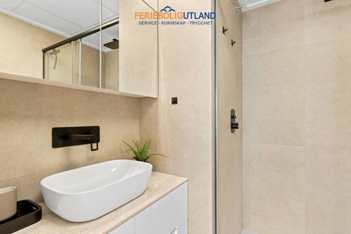 Image No.36-2 Bed Apartment for sale