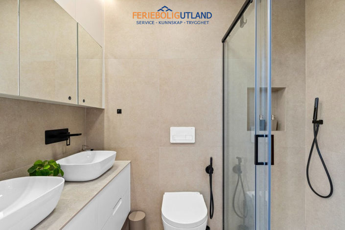 Image No.32-2 Bed Apartment for sale