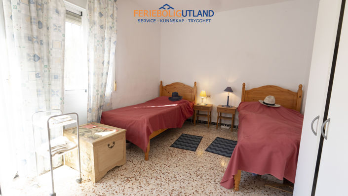 Image No.23-3 Bed Townhouse for sale