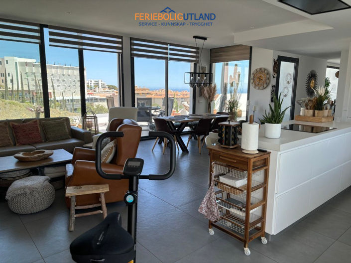 Image No.24-2 Bed Apartment for sale