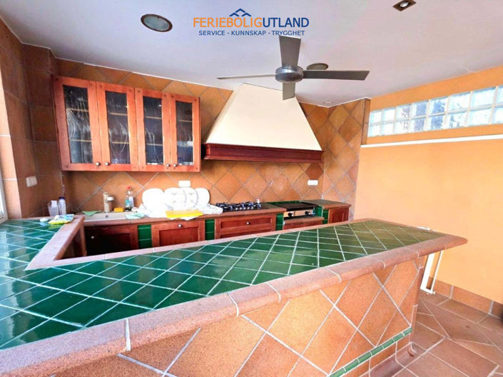 Image No.35-5 Bed Villa for sale