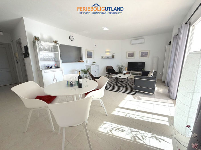 Image No.37-2 Bed Apartment for sale