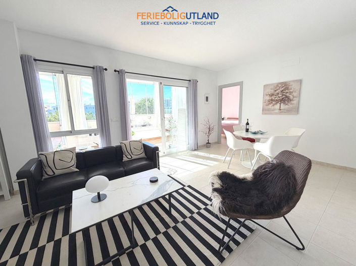 Image No.40-2 Bed Apartment for sale