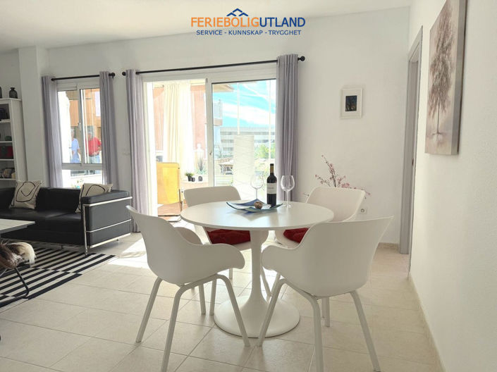 Image No.44-2 Bed Apartment for sale